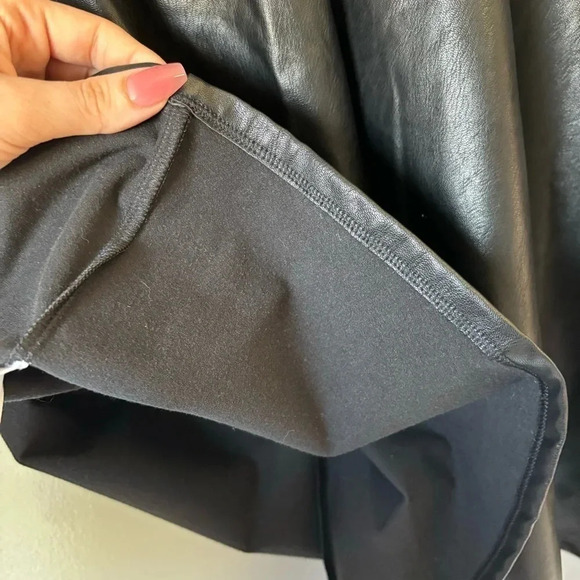 NWT Express Small Faux Leather Puff Sleeve Fit & Flare Mini Dress Black - Picture 3 of 6